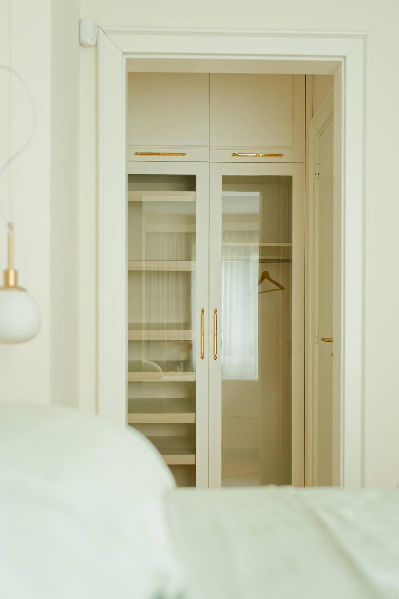 Brand New Luxury Apt, Supreme Location, Ndk Apartment *