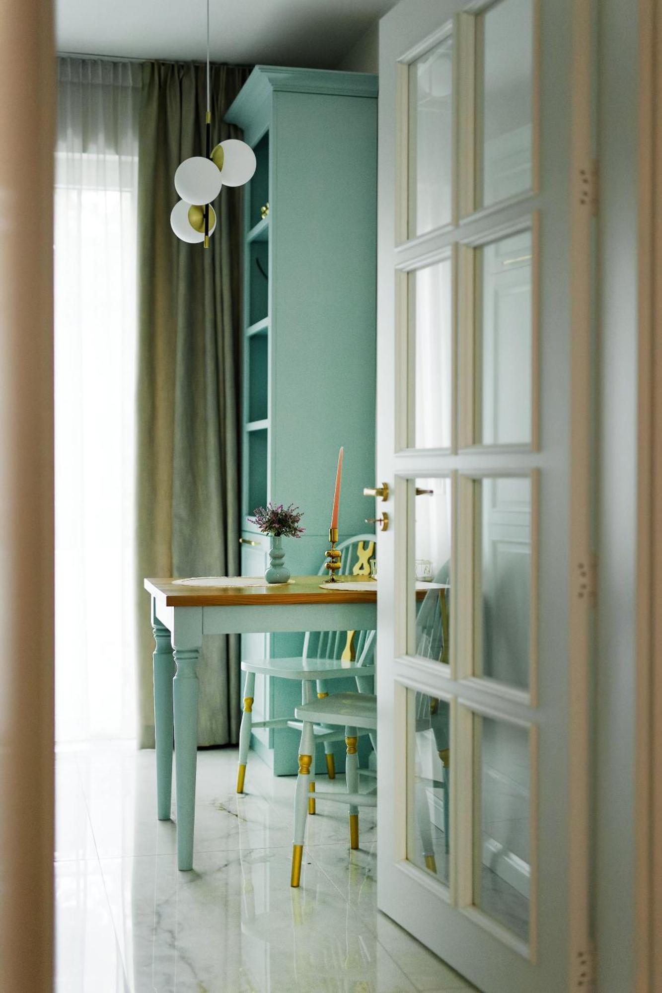 Brand New Luxury Apt, Supreme Location, Ndk *