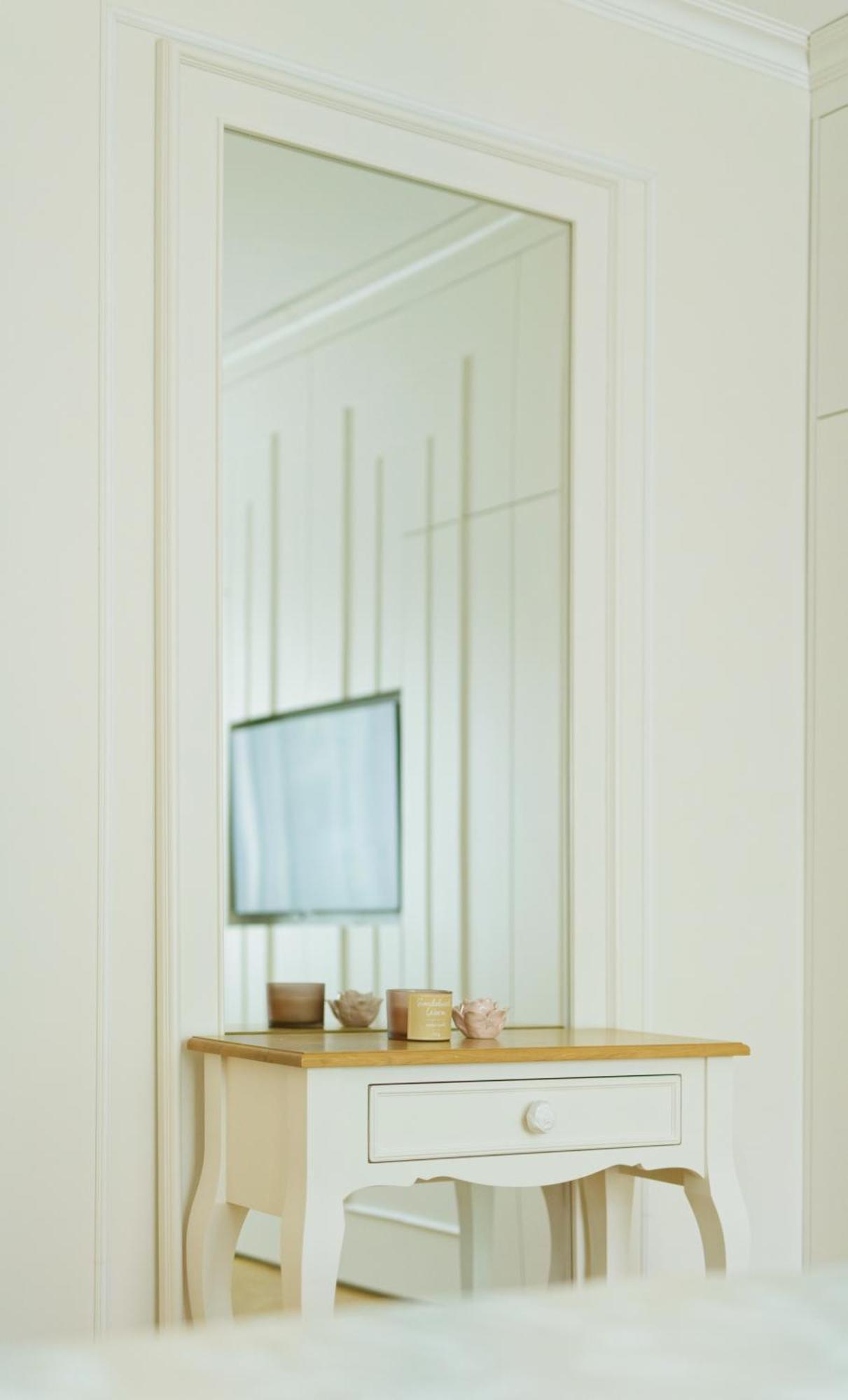 Apartemen Brand New Luxury Apt, Supreme Location, Ndk Sofia